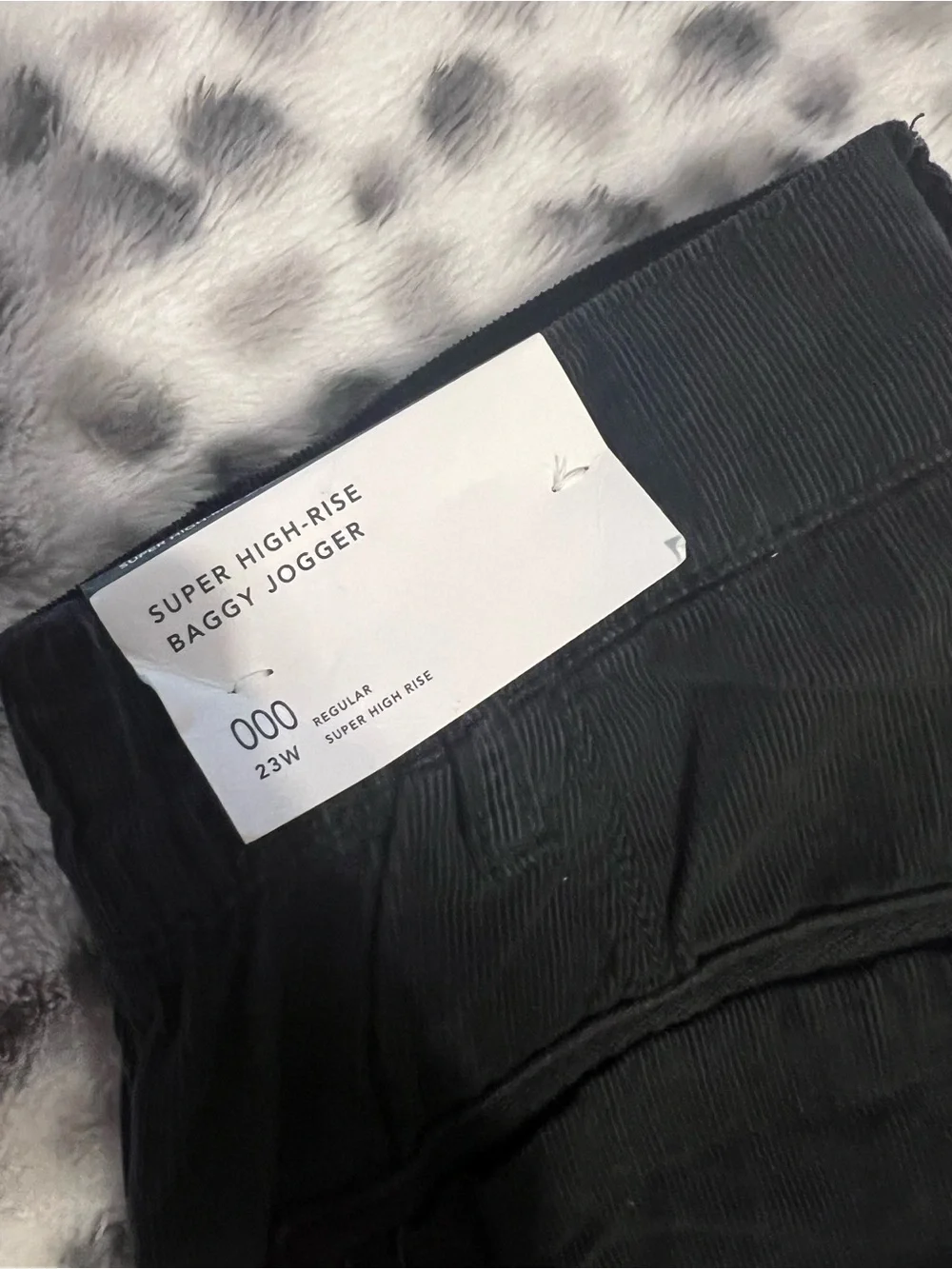AE Womens Black Cargo Jogger Pants